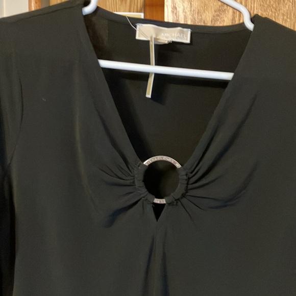 NWT $140 Michael Kors black V neck dress with metal ring accent. Stretchy. Sz M. - Picture 14 of 15